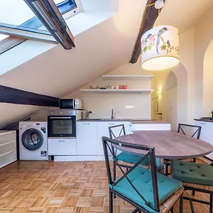  Apartment Brera - Sella Charme Castle View Italy