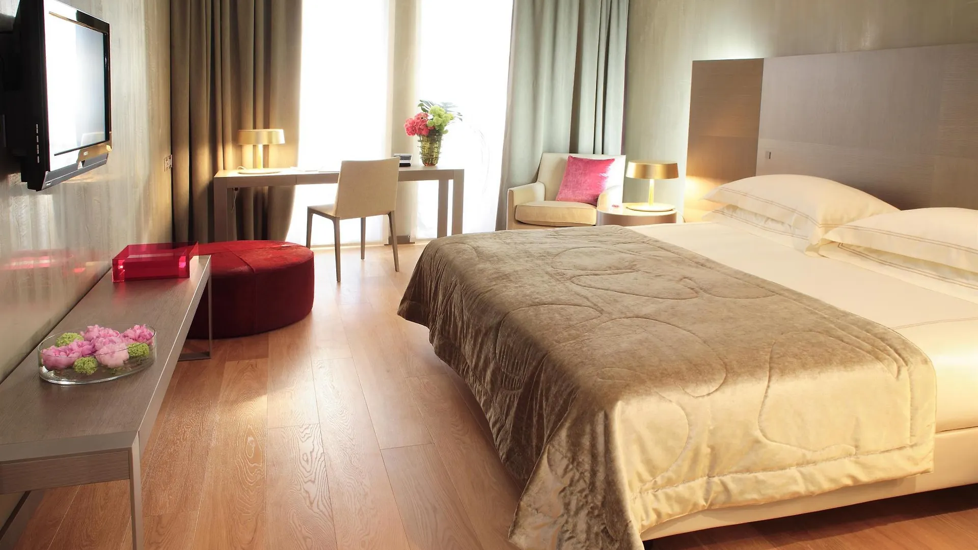 **** Hotel Rosa Grand Milano - Starhotels Collezione Włochy