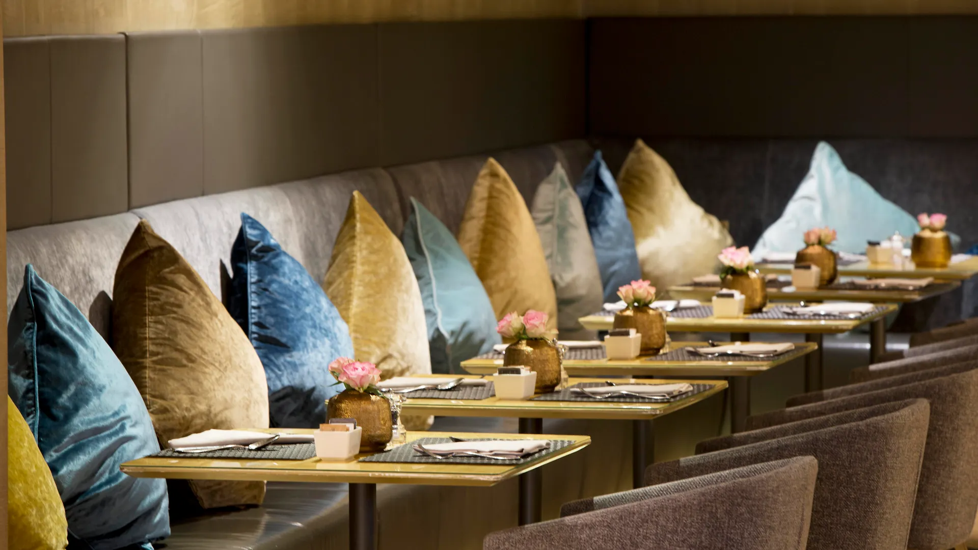Hotel Rosa Grand Milano - Starhotels Collezione